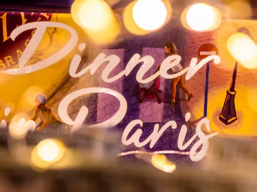 Test dinner in paris